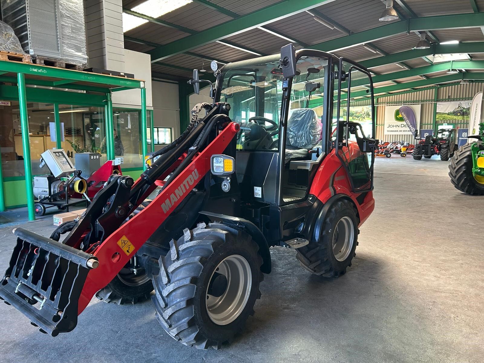 E-FARM: Manitou mla5-50 - Wheel loader - id MAMPJF4 - €44,084 - Year of construction: 2023 - Engine hours: 10,Engine power (HP): 48,Austria