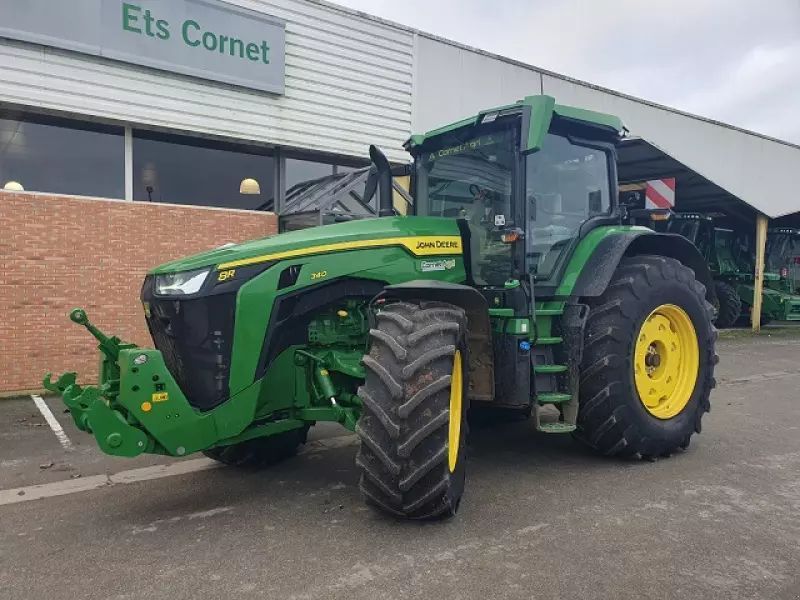 E-FARM: John Deere 8R 340 - Tractor - id LZTKEWM - €265,000 - Year of construction: 2024 - Engine hours: 800,Engine power (HP): 340,France
