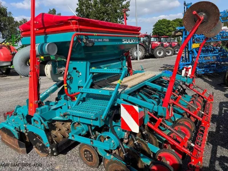 E-FARM: sulky optiline pro - Semoir direct - id 1R98DNR - 16 000 € - Année: 2009 - France