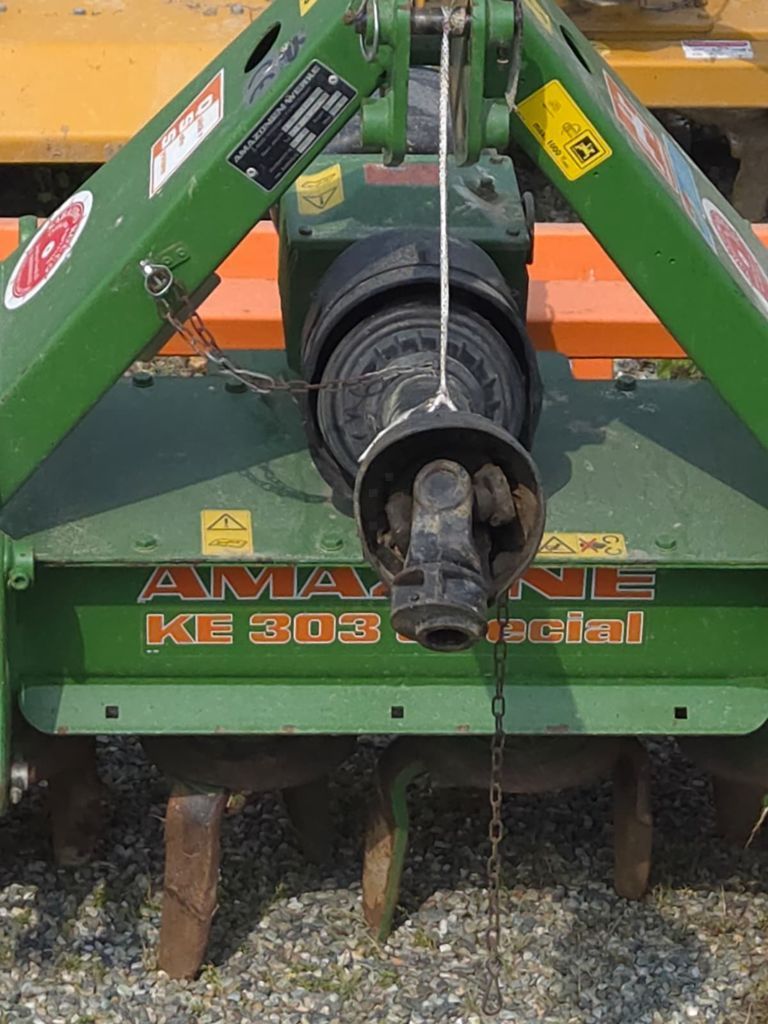 Amazone ke 303 special Brona karuzelowa 5800 €
