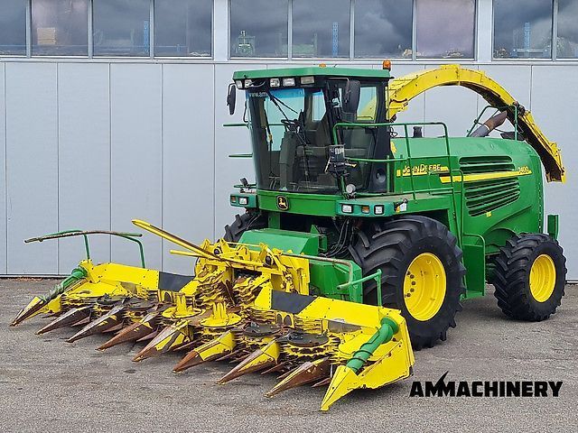 John Deere 7400 Sieczkarnia samobieżna 49 500 €