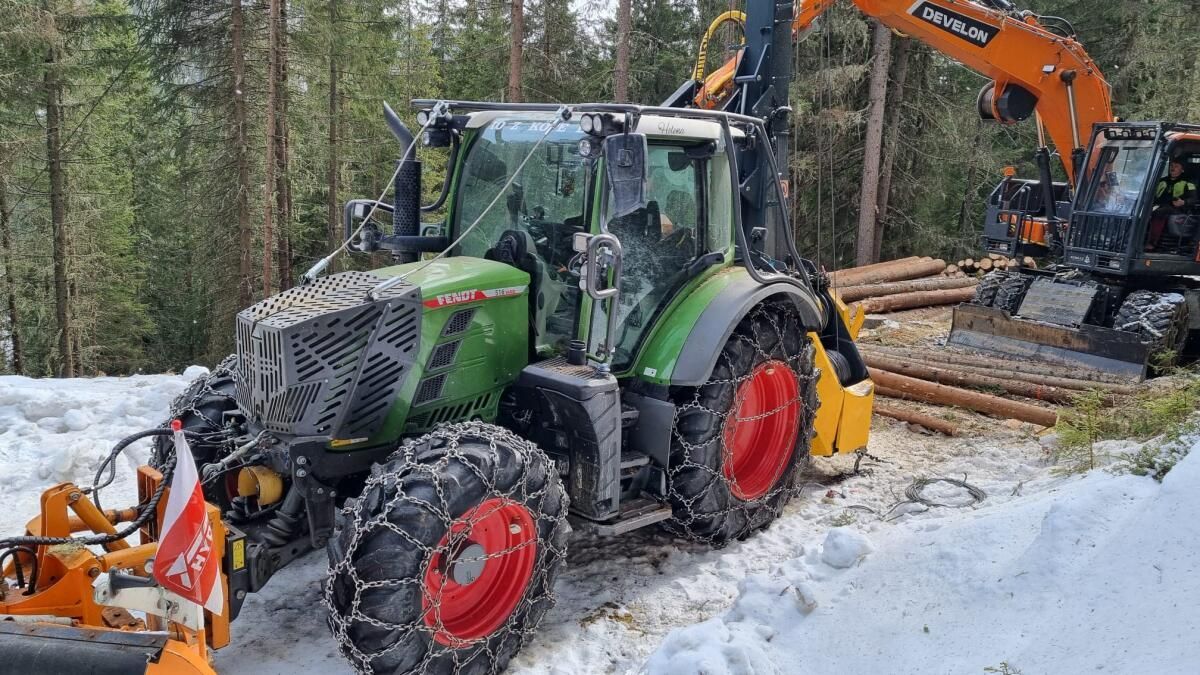 Fendt Traktor 123.456 €