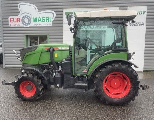 E-FARM: Fendt 210 Vario - Tracteur - id PMWDZJD - 82 000 € - Année: 2023 - Lecture du nombre d'heure: 1 497,Puissance du moteur (chevaux): 100,France