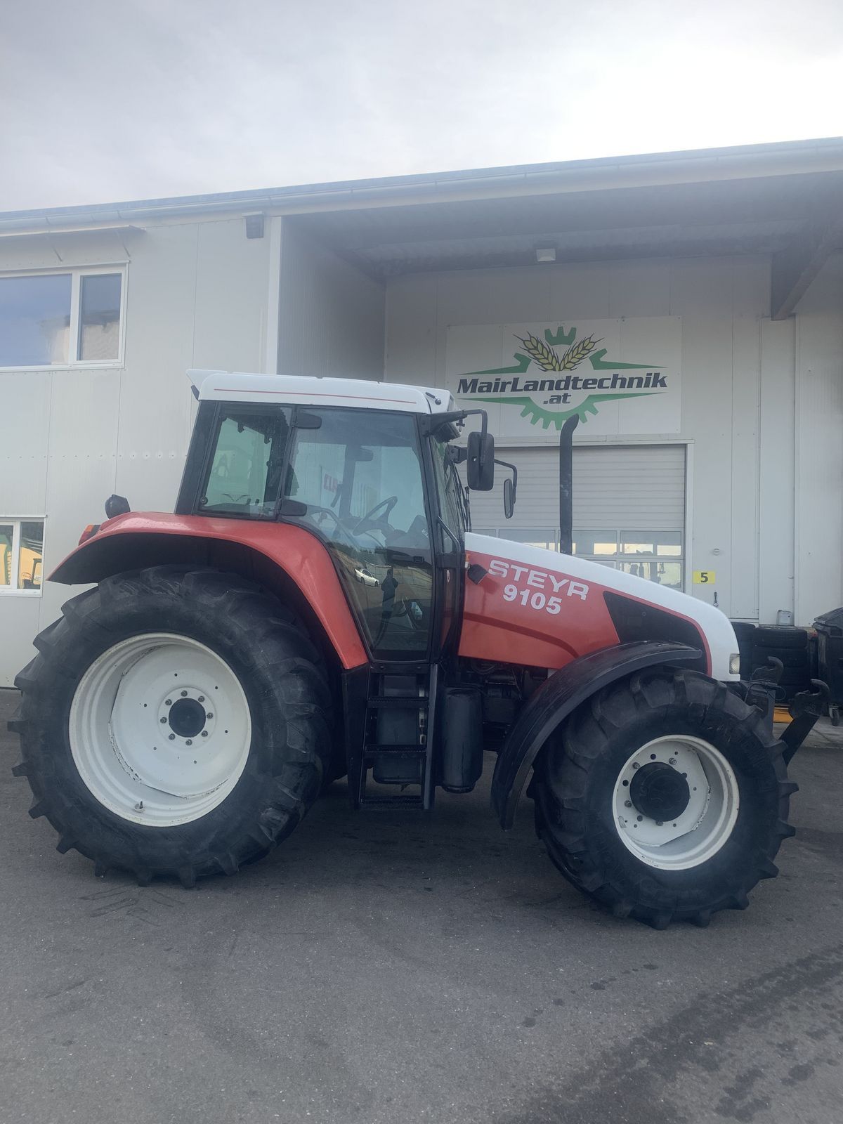 Steyr 9105 A Basis Tractor €38,500