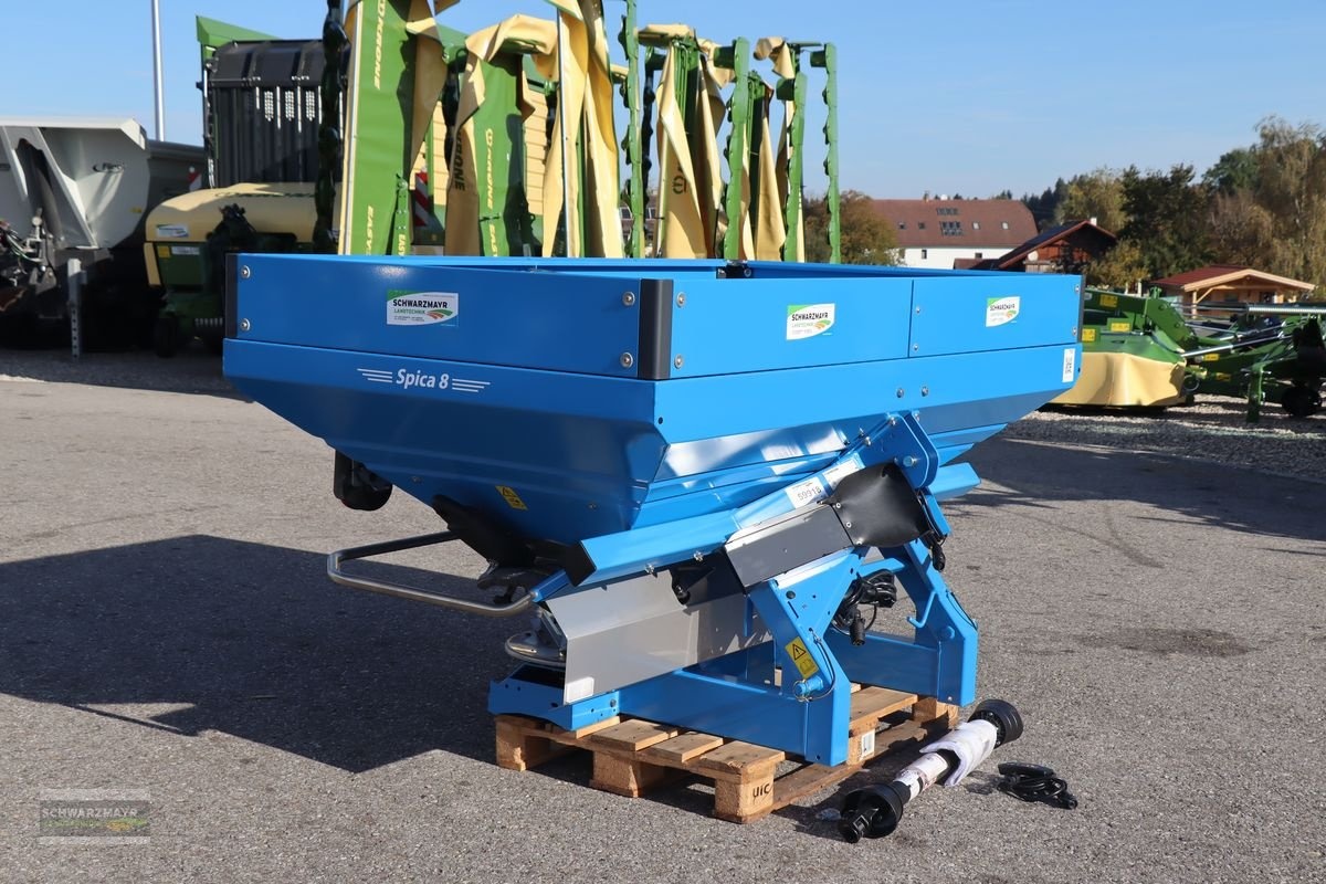 Lemken spica 8/1500 tribord fertiliserspreaders €6,279