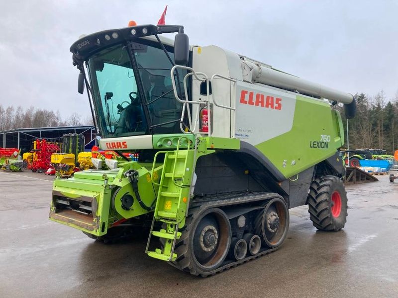 Claas Lexion 760 combine €165,000