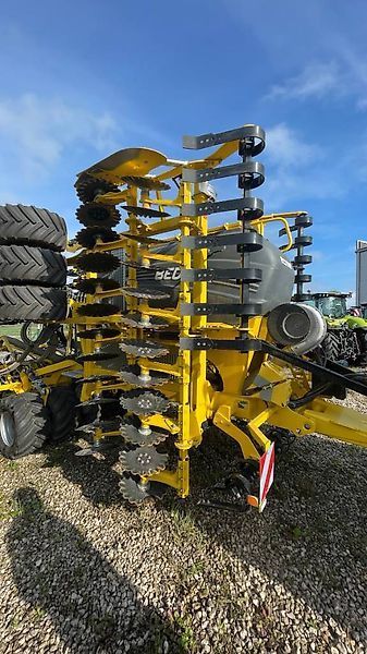 E-FARM: Bednar omega oo 6000 l - Drill - id 38S61NL - €70,000 - Year of construction: 2022 - Latvia