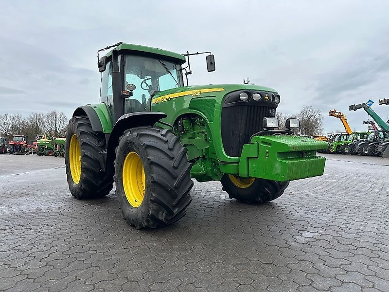 John Deere 8220 Τρακτέρ 47.950 €