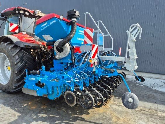 E-FARM: Lemken SOLITAIR 9+ - Drilling machine combination - id YJMCBZA - €50,000 - Year of construction: 2023 - France