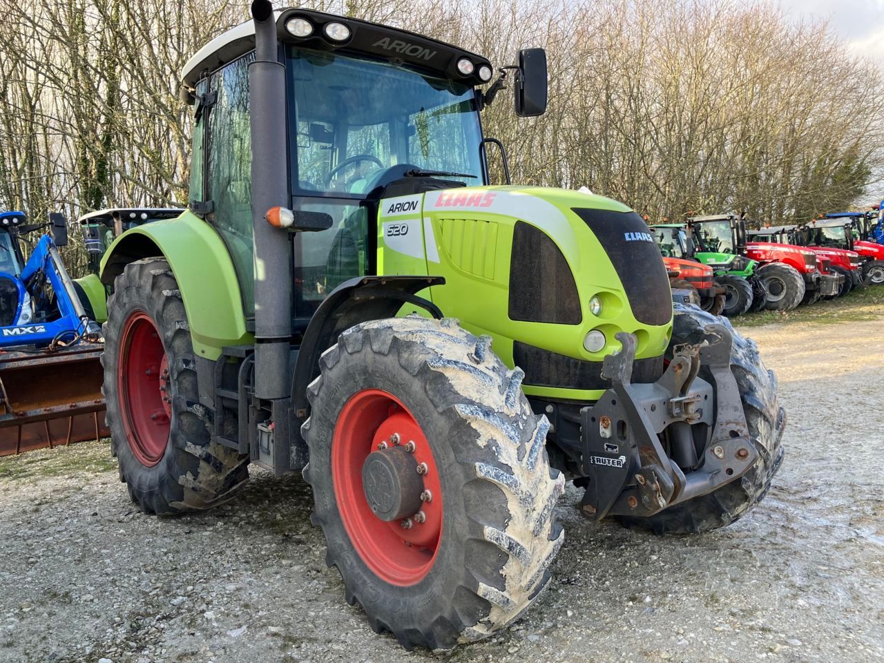Claas Arion 520 Tractor €27,000