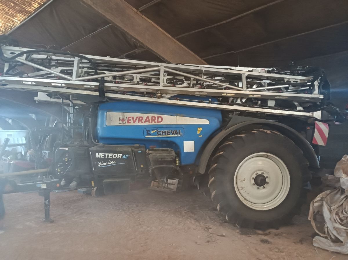 E-FARM: Evrard meteor 4200 blue line - Pulvérisateur - id Y4IDFPI - 79 000 € - Année: 2018 - France