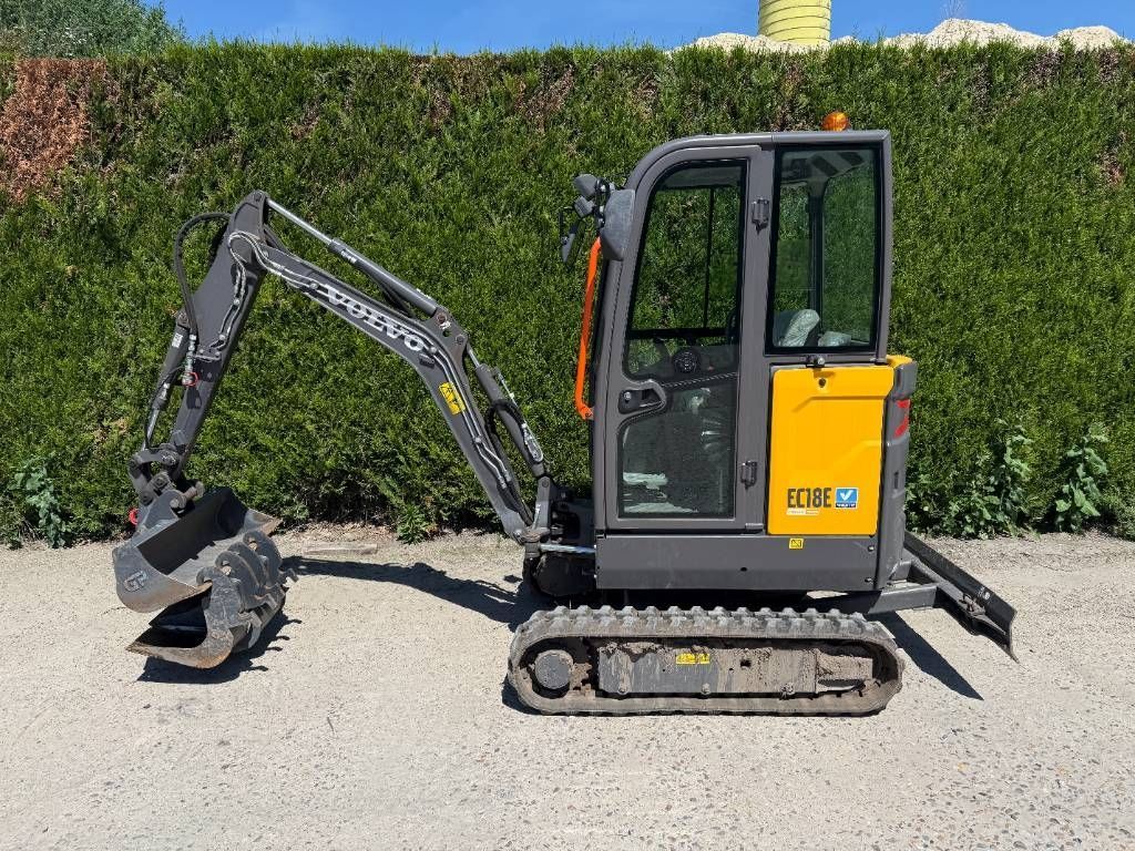VOLVO ec 18 e Mini excavator €23,250
