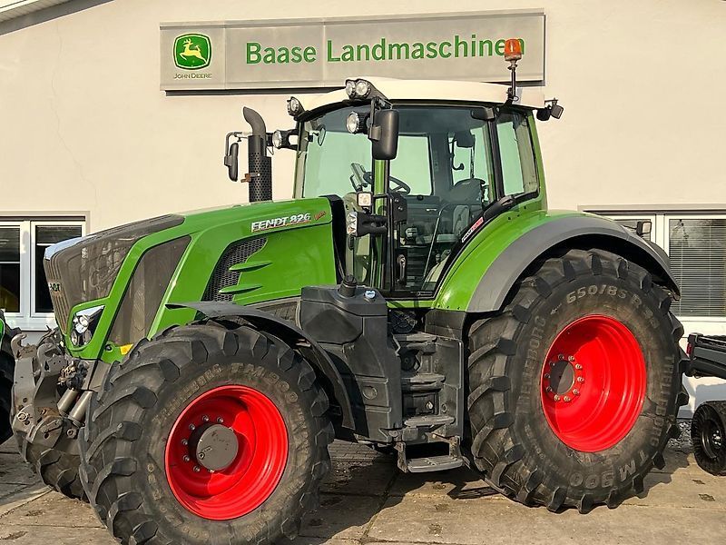 E-FARM: Fendt 826 Vario ProfiPlus - Trattore - id M2EVZW5 - 109.800 € - Anno di costruzione: 2017 - Ore: 5.015,Potenza del motore: 265,Germania