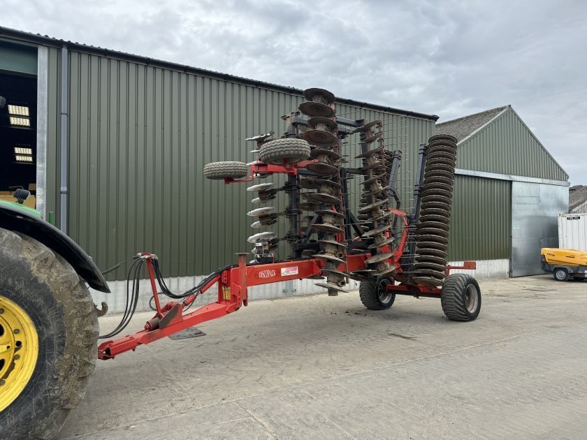 E-FARM: GREGOIRE BESSON discopack 630 - Cultivator - id KMVRYGI - €11,452 - Year of construction: 2009 - United Kingdom