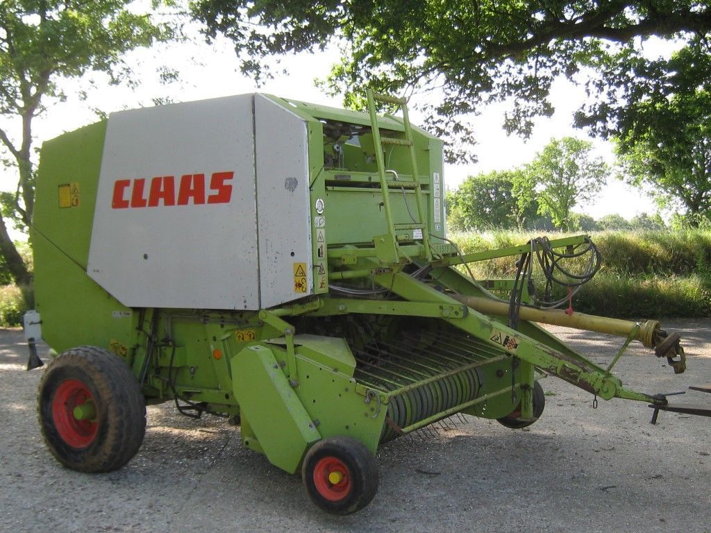 E-FARM: Claas rollant 46 roto cut - Empacadora - id UURIX2S - 5434 € - Año: 1997 - Reino Unido