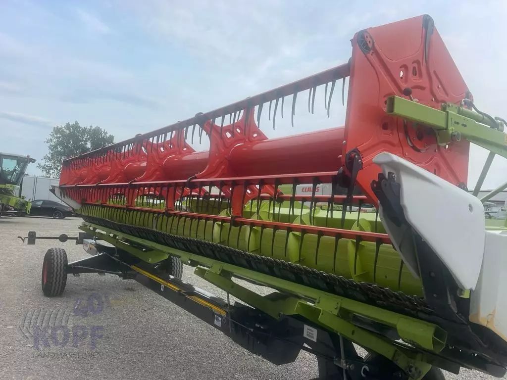 Claas MaxFlex 770 Header €46,000