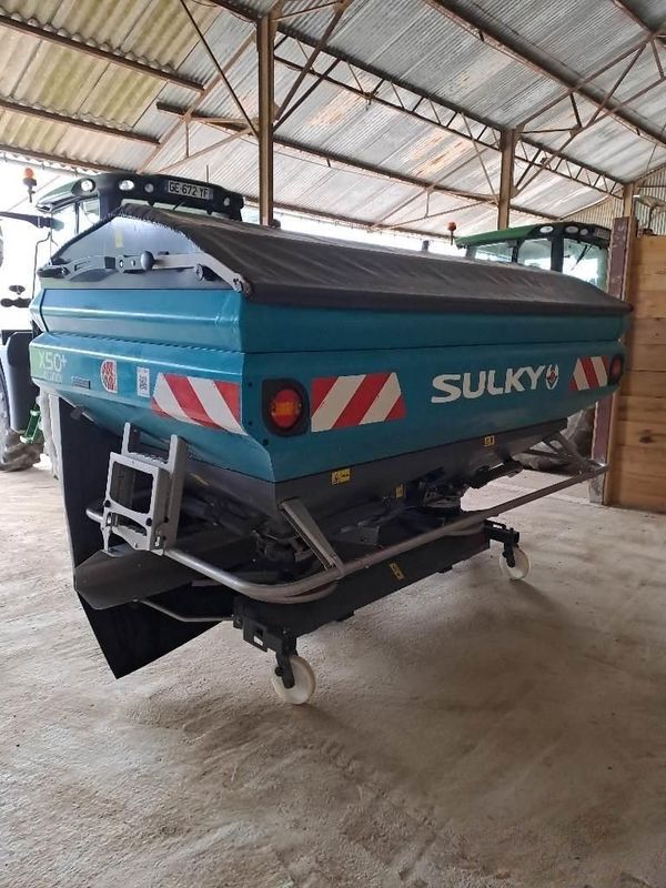 E-FARM: sulky x50+ Fertiliser spreader id 2U7UJTW €20,500