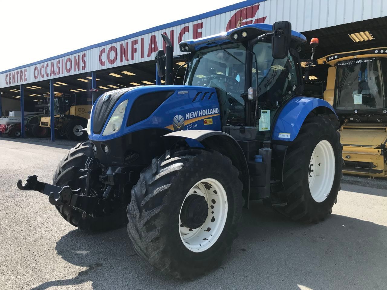 E-FARM: New Holland T7.175 - Traktor - id YDK9FLX - Rok produkcji: 2016 - Motogodziny: 5350,Francja