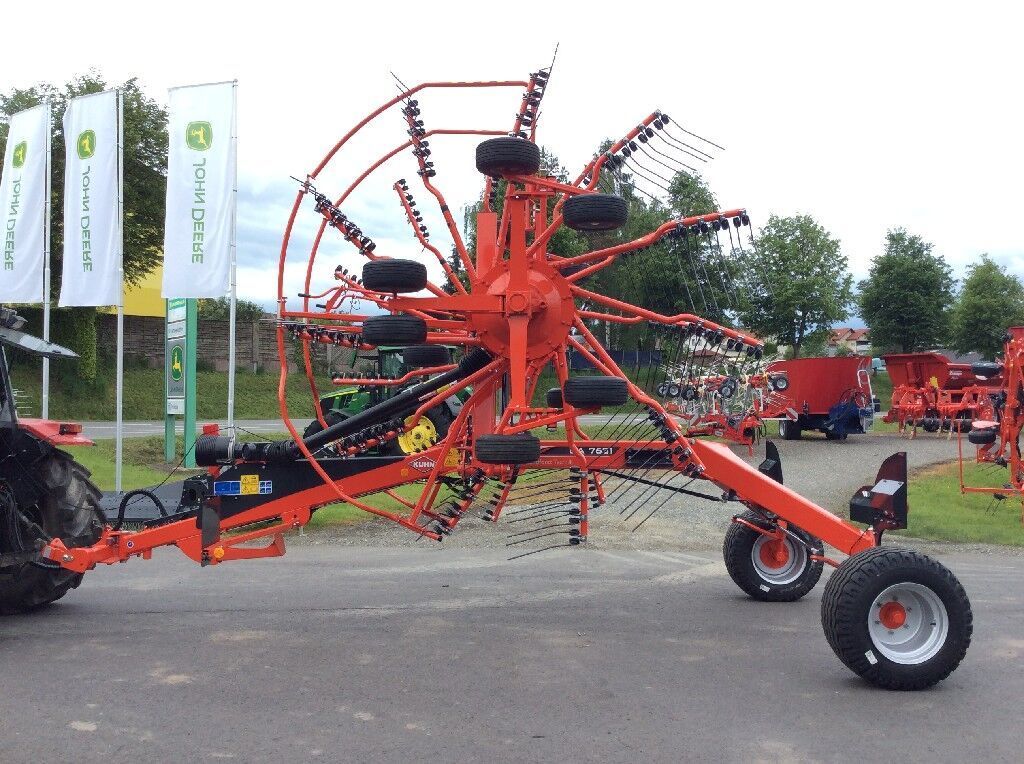 E-FARM: Kuhn GA 7631 - Faneuse - id UZQCBBE - 24 667 € - Année: 2025 - Autriche