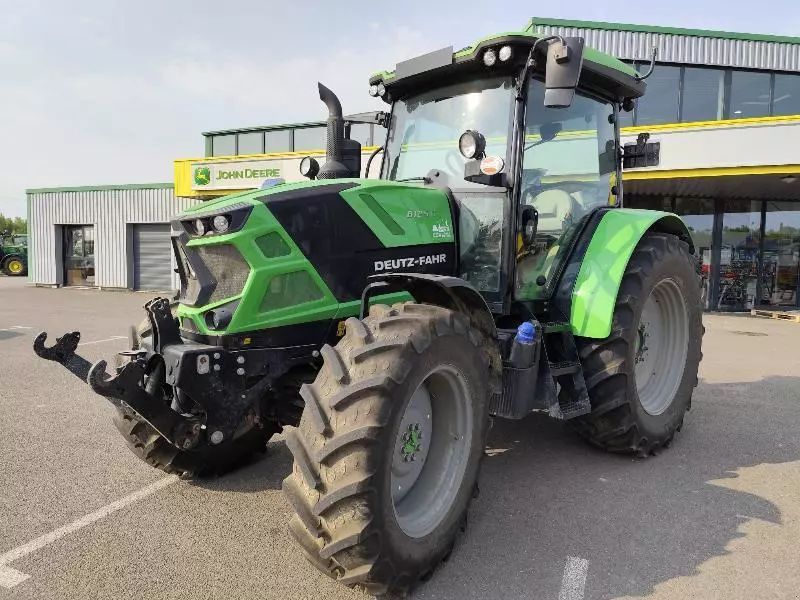 E-FARM: Deutz-Fahr 6125C - Traktor - id 7C5AMC6 - 63.000 € - Baujahr: 2023 - Abgelesene Motorstunden: 601,Motorleistung (PS): 125,Frankreich