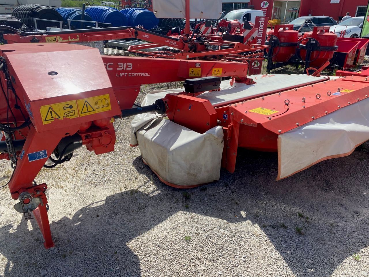 Kuhn FC 313 FF Segadora 5900 €