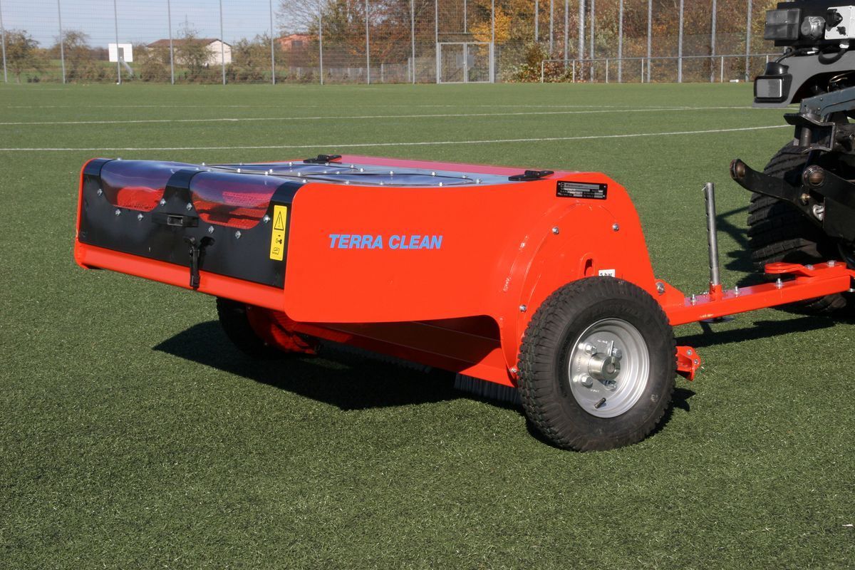 E-FARM: Wiedenmann terra clean 100 - Foraging equipment other - id ZREDZVV - €7,410 - Year of construction: 2020 - Switzerland