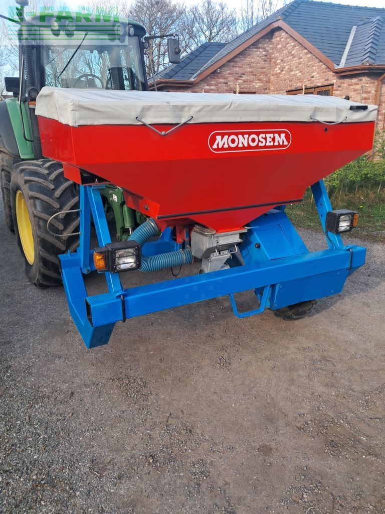 Monosem front tank Maszyna do siewu punktowego 11 467 €