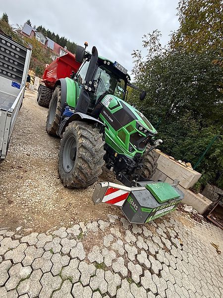 Deutz-Fahr AgroTron 6215 Tractor €85,000