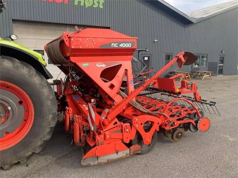 E-FARM: Kuhn venta nc 4000 & hr 4004 - Drilling machine combination - id TMAXLCJ - €30,769 - Year of construction: 2015 - Denmark