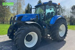 New Holland t7.220 auto command tractor €79,158