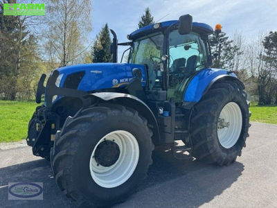 E-FARM: New Holland T7.220 - Tractor - id I6IEZSA - €79,158 - Year of construction: 2011 - Engine hours: 4,546,Engine power (HP): 217,Austria