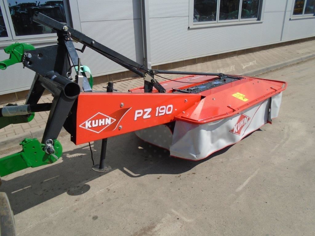 E-FARM: Kuhn PZ 190 - Empacadora - id G6KQMQS - 4579 € - Año: 2023 - Reino Unido