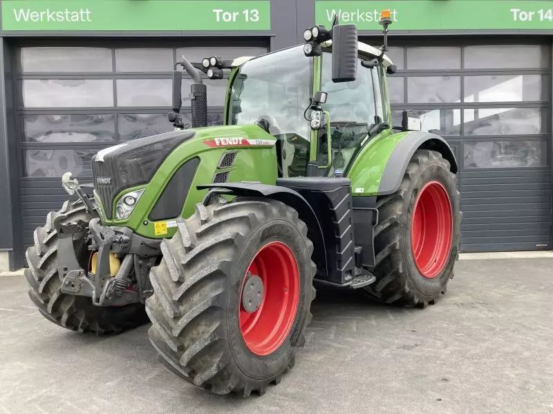 Fendt 724 Vario Profi Plus Tractor 183.800 EUR