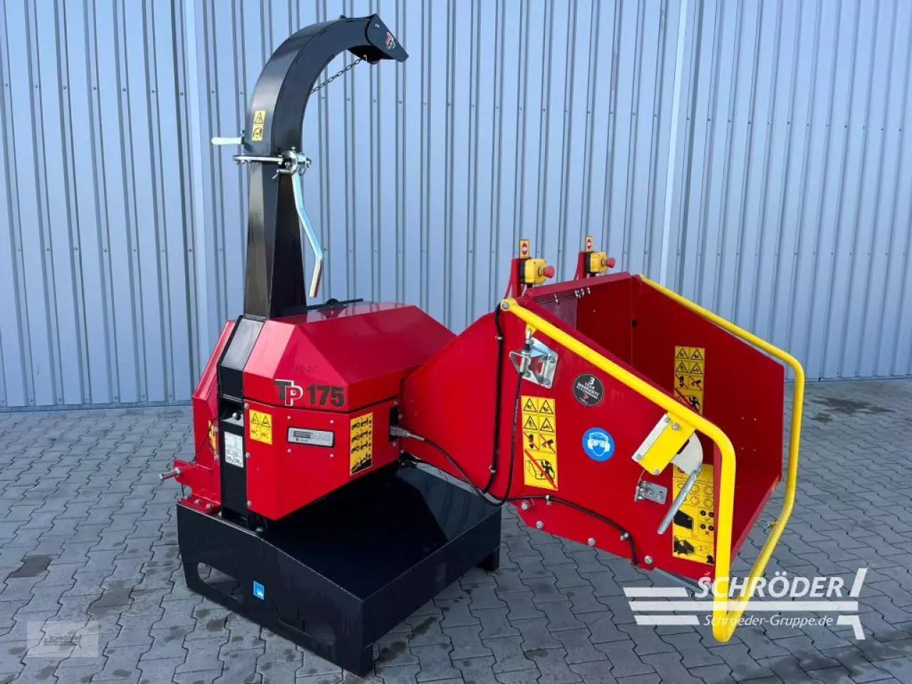 E-FARM: sonstige vogt tp 175 pto holzhäcksler - Déchiqueteuse et broyeur de bois - id DPA1AMR - 12 485 € - Année: 2022 - Allemagne