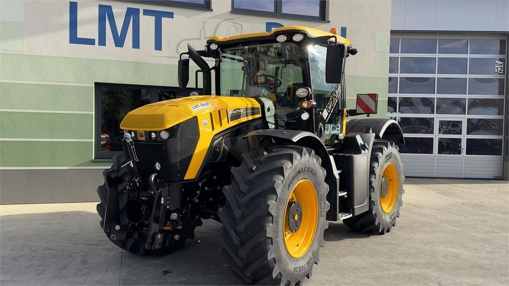 JCB Fastrac 4220 Tracteur 162 500 €