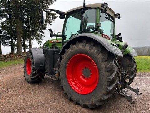 Fendt 724 Vario Profi Tracteur 190 000 €