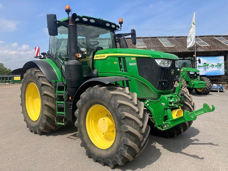John Deere 6R 250 Tractor €150,037