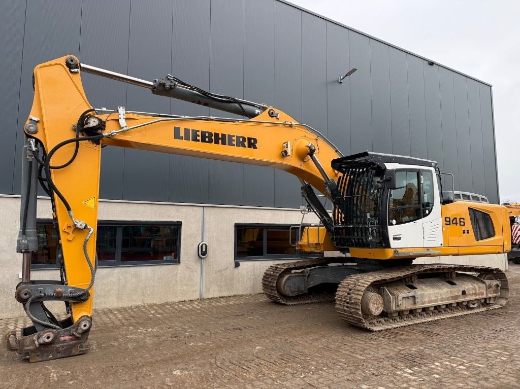 Liebherr r 946 lc - r946 - r946lc - r 938 Excavadora de orugas 77.500 €