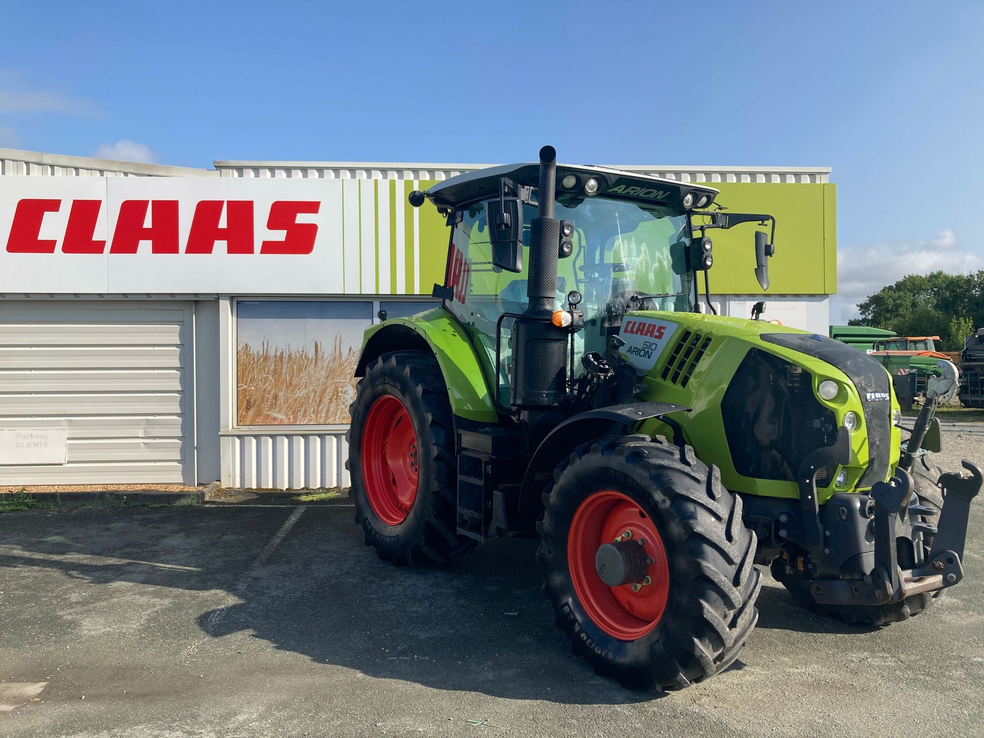 E-FARM: Claas Arion 510 - Tracteur - id PJFQF4Y - 66 000 € - Année: 2018 - Lecture du nombre d'heure: 3 850