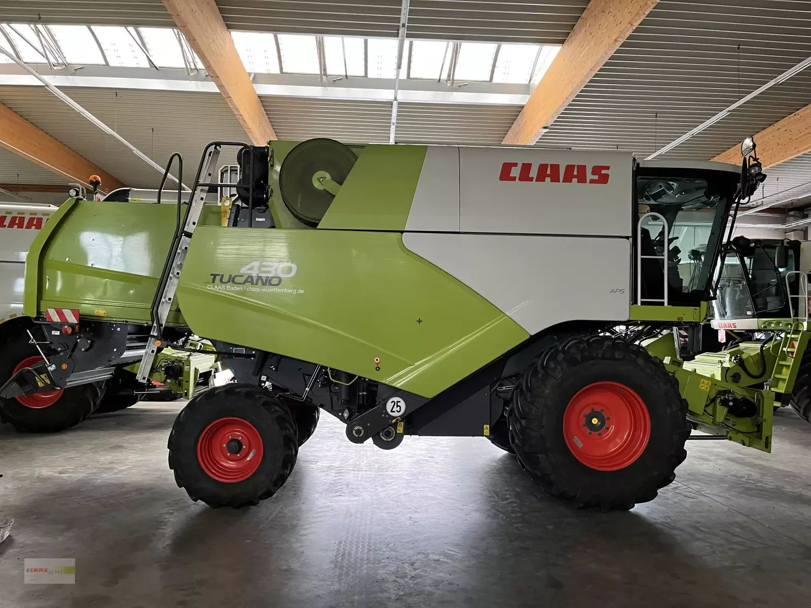 Claas Tucano 430