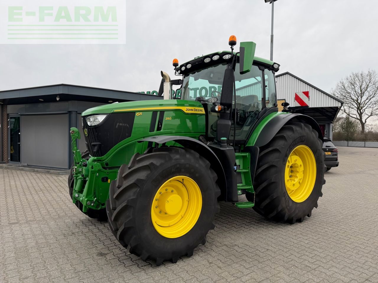 John Deere 6R 250 Tractor 197.500 EUR