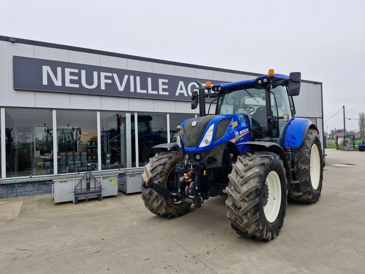 E-FARM: New Holland T7.195 S - Traktor - id DKAVKUW - 75 000 € - Rok produkcji: 2018 - Motogodziny: 3563,Moc silnika: 195,Francja
