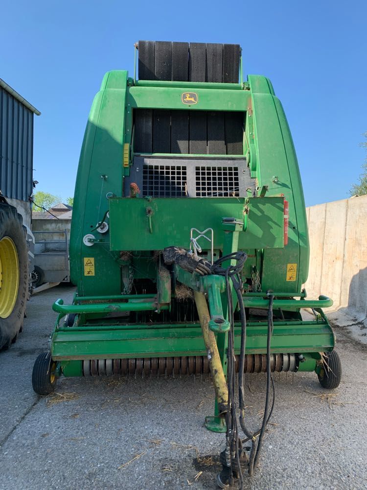 E-FARM: John Deere 864 - Baler - id AFEIKCP - €16,500 - Year of construction: 2016 - Total number of bales produced: 15,000,France
