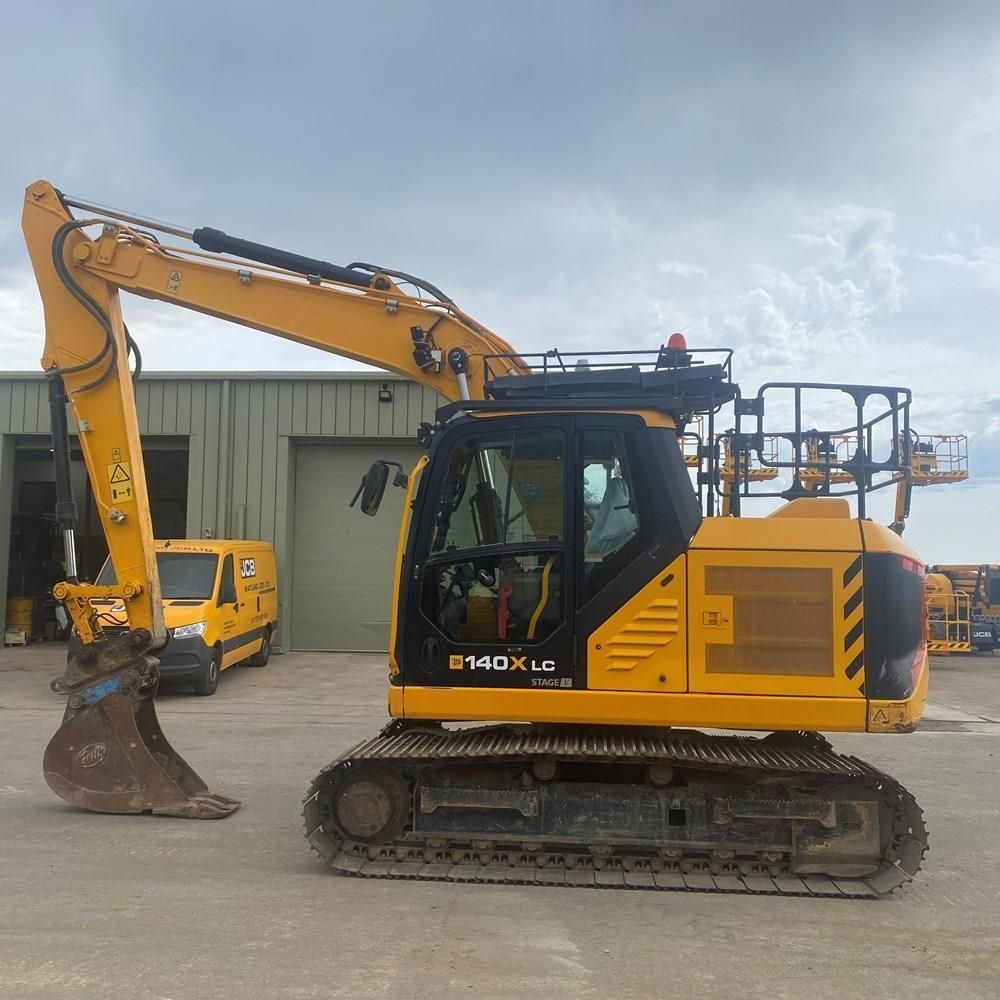 JCB 140x Crawler excavator €43,903
