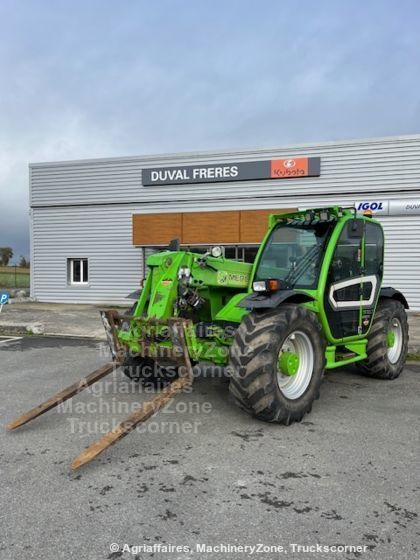 E-FARM: Merlo tf35.7-115 - Chargeur télescopique  - id PBJB4FR - Année: 2019 - Lecture du nombre d'heure: 4 540,France