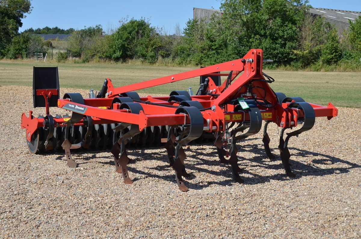 Kverneland Turbo 3000 Cultivador 12.027 €