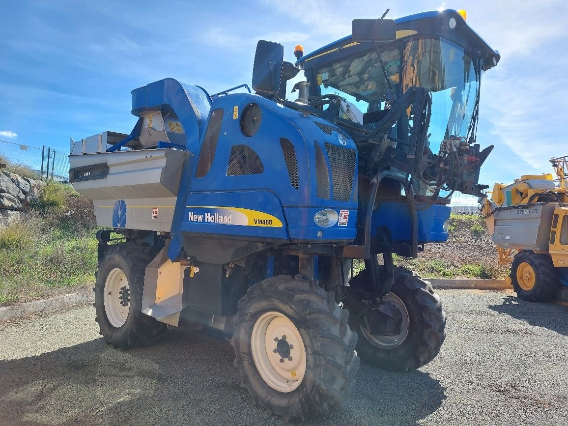 Braud vm460 grape_harvester €23,000