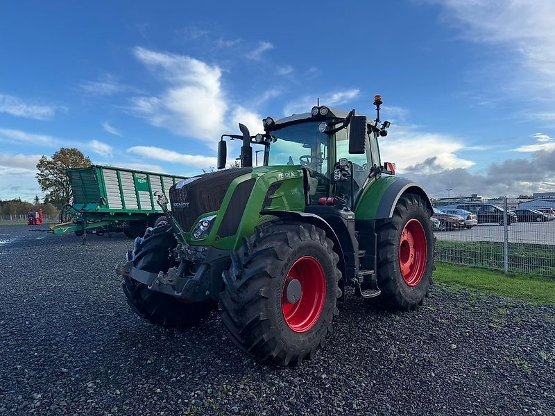 Fendt 828 Vario Profi Plus Traktor 139 000 €
