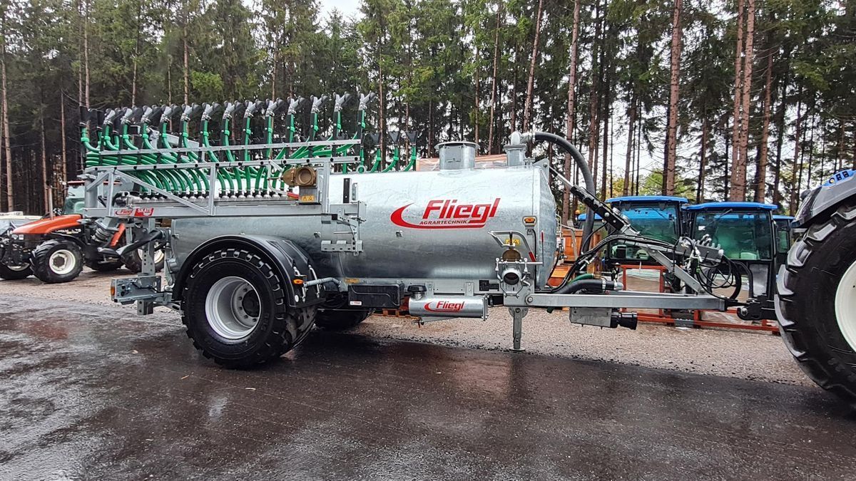 E-FARM: Fliegl vfm 6200 - Tanker - id L7BTVZ5 - €53,750 - Year of construction: 2023 - Austria