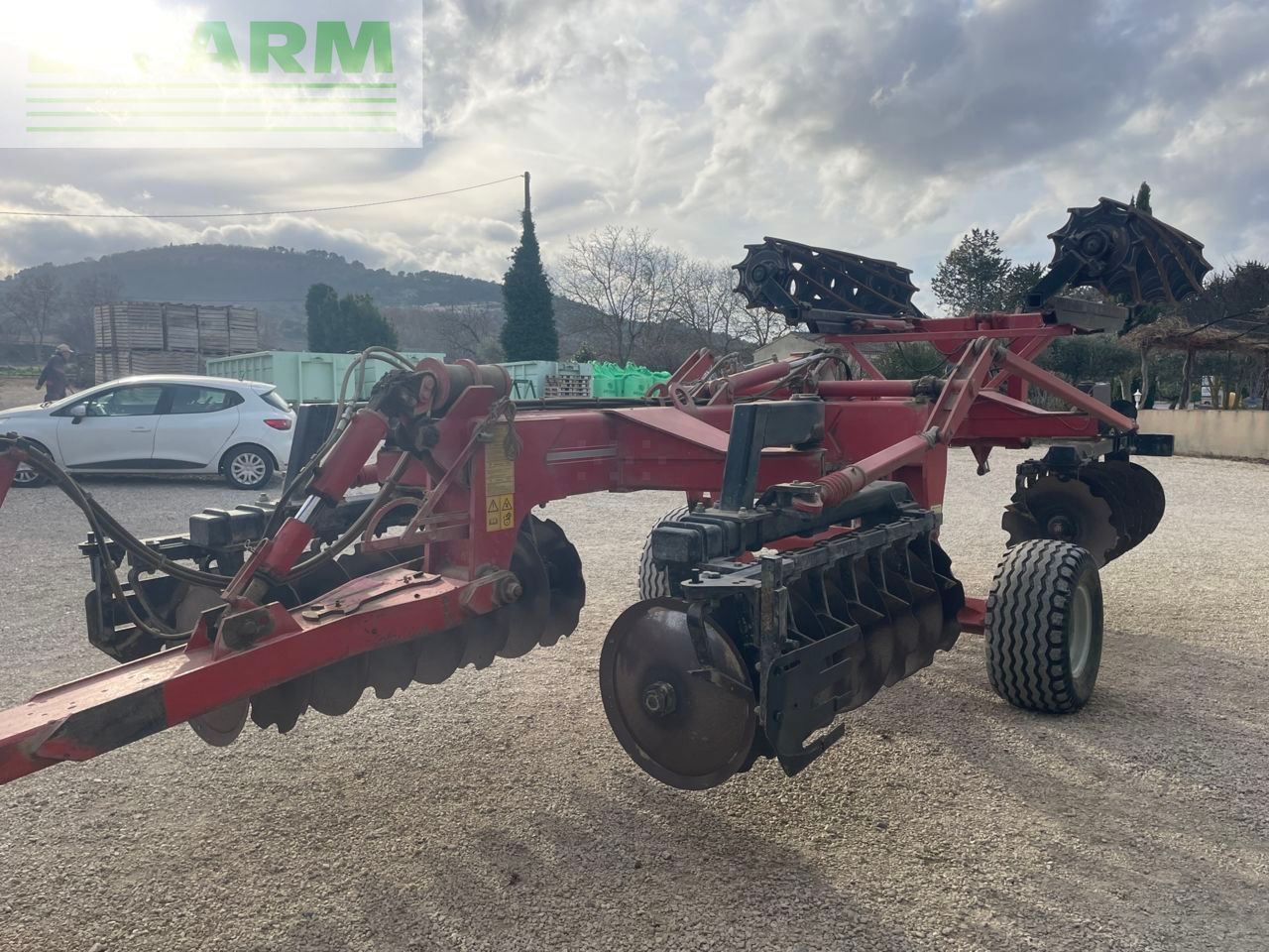 GREGOIRE BESSON sx pro 32 Disc harrow €16,000